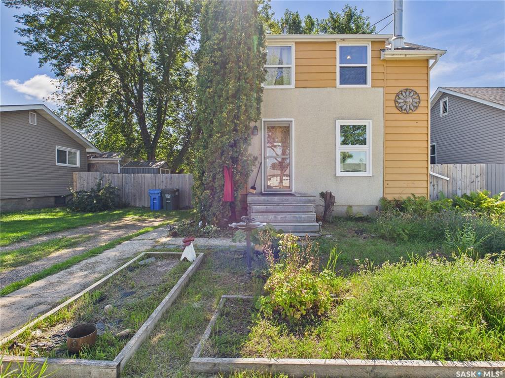 1951 15th Street W, SK021143, Saskatchewan,