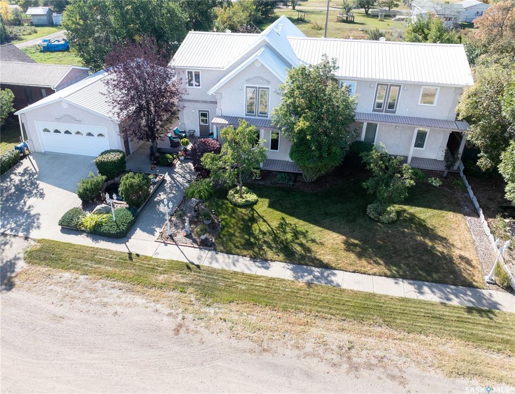 Fourth View of 304 1st Street W, Milden, Saskatchewan, S0L 2L0