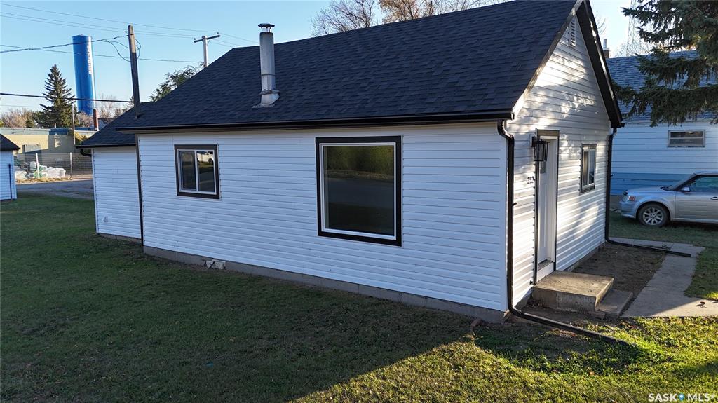 Second View of 212 Garfield Street, Davidson, Saskatchewan, S0G 1A0