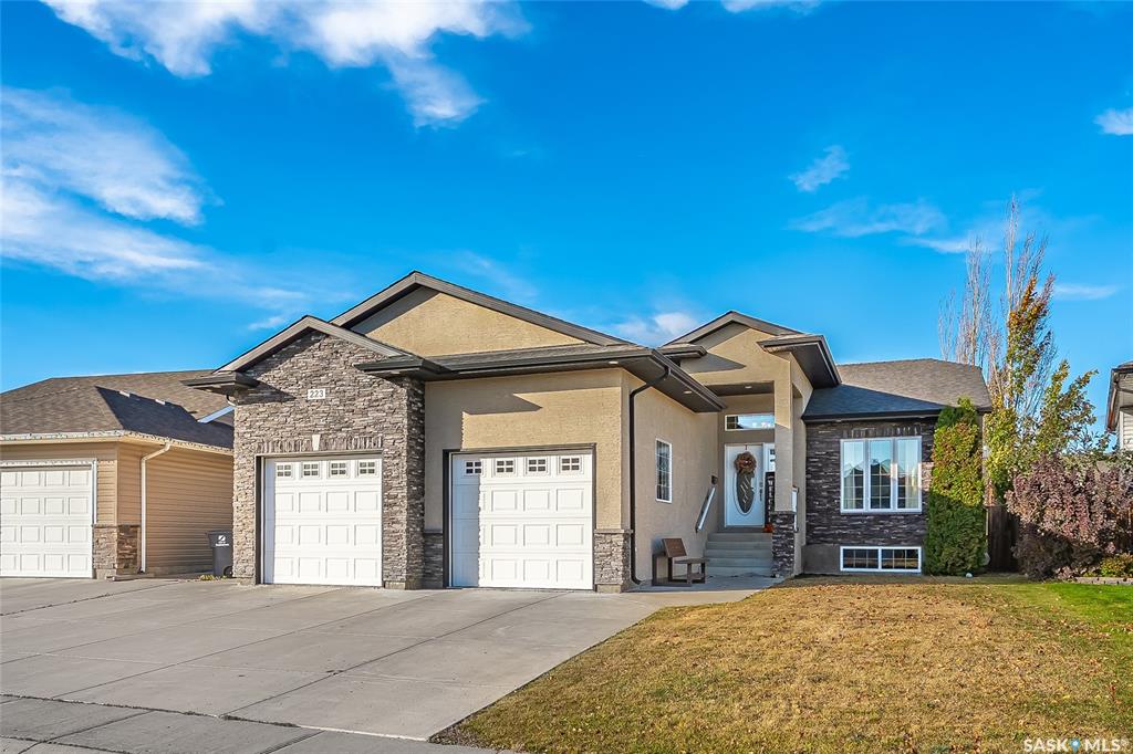 Fifth View of 223 Greenfield Crescent, Hampton Village, Saskatoon, Saskatchewan, S7R 0B5
