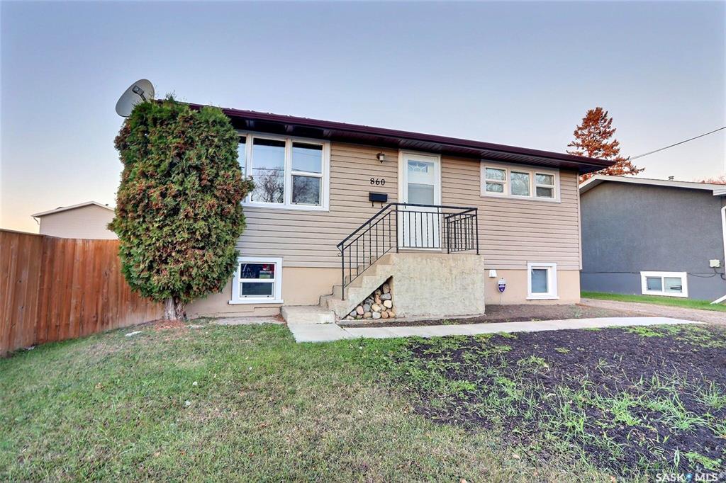 860 7th Street E, SK021249, Saskatchewan,