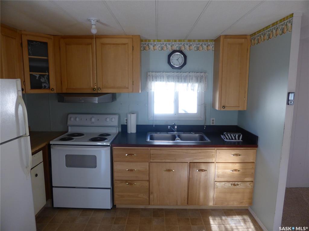 Fifth View of 247 2nd Street S, St. Walburg, Saskatchewan, S0M 2T0