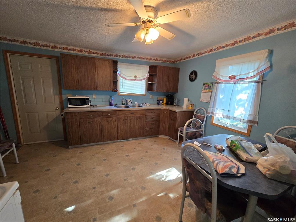 Fourth View of 15 10th Avenue Ne, North East, Swift Current, Saskatchewan, S9H 2T1