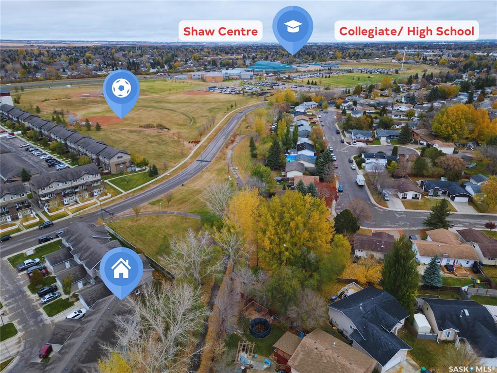 Third View of 715 Hart Road #201, Blairmore, Saskatoon, Saskatchewan, S7M 3Y7