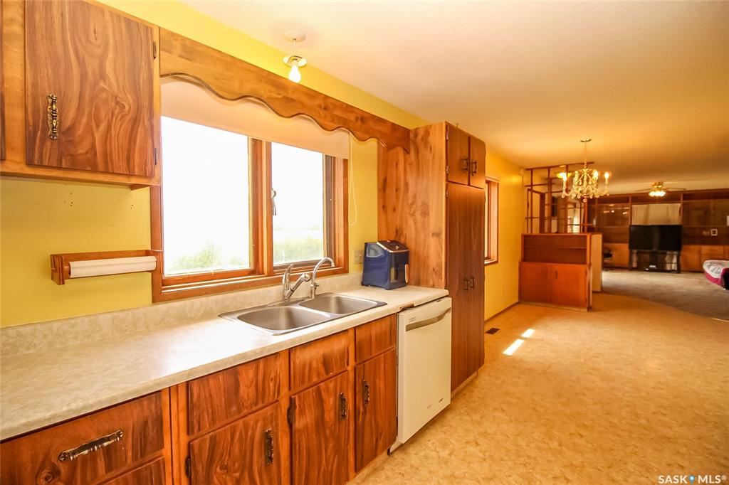 Fourth View of 223 2nd Street W, Climax, Saskatchewan, S0N 0N0