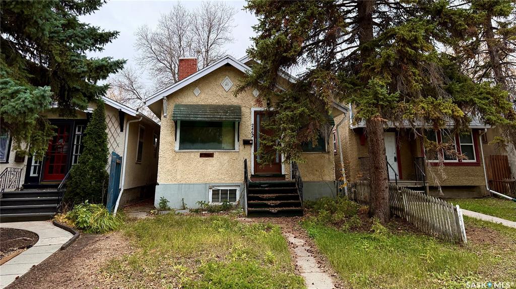 MLS® listing #SK021405 for sale located at 2462 Wallace Street