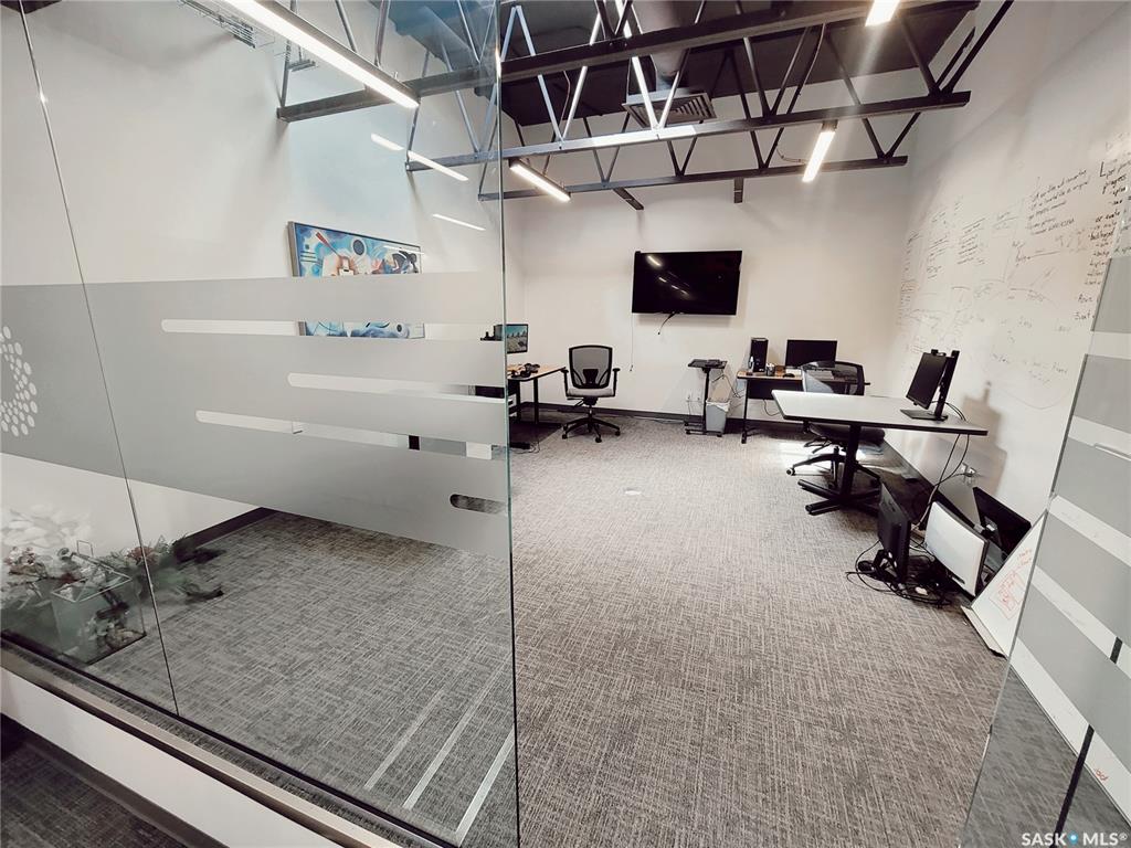 301 Ontario Avenue #WAR ROOM, SK021426, Saskatchewan,