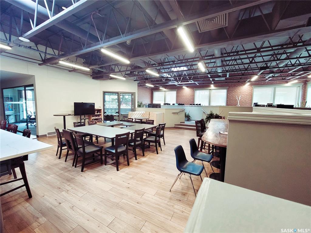 Fifth View of 301 Ontario Avenue #WAR ROOM, Central Business District, Saskatoon, Saskatchewan, S7K 1S3