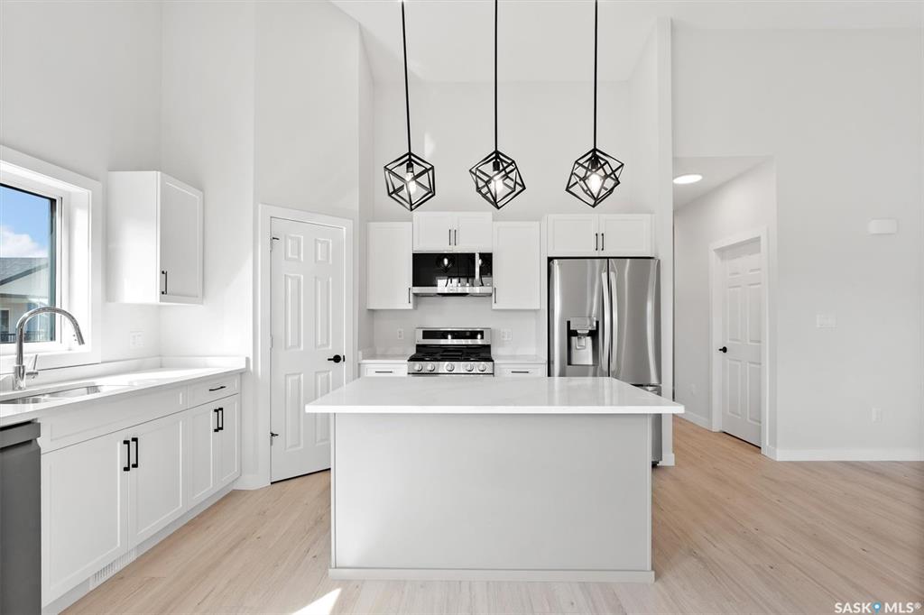 Fifth View of 206 Flynn Bend, Rosewood, Saskatoon, Saskatchewan, S7V 1R9