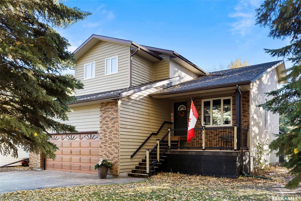 MLS® listing #SK021494 for sale located at 23 Kingsmere Avenue