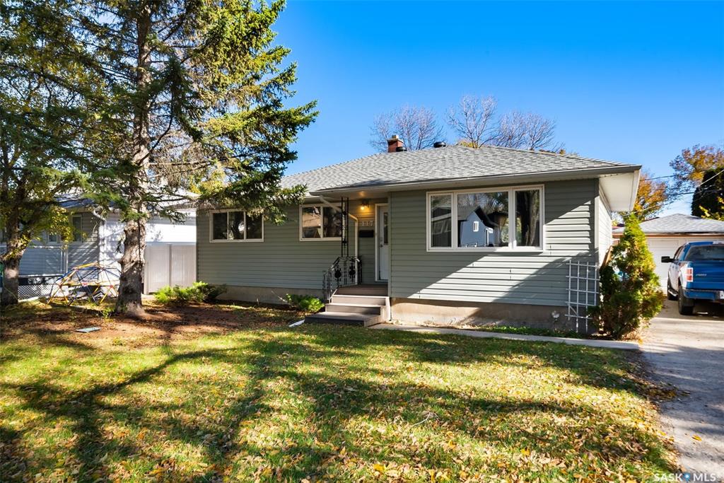 MLS® listing #SK021526 for sale located at 117 Langley Street
