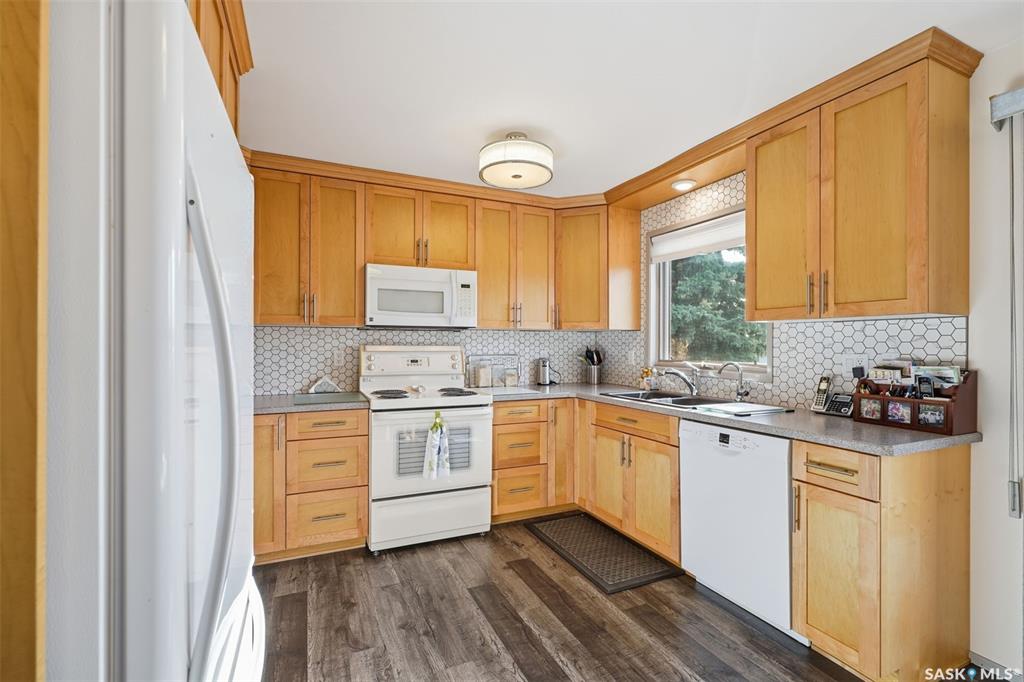 Fifth View of 8009 5th Street, Rosthern, Saskatchewan, S0K 3R0