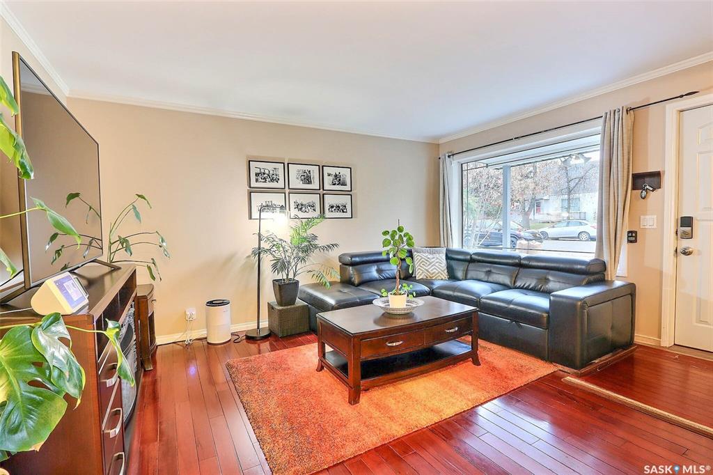 Third View of 518 20th Street E, East Hill, Prince Albert, Saskatchewan, S6V 1L3