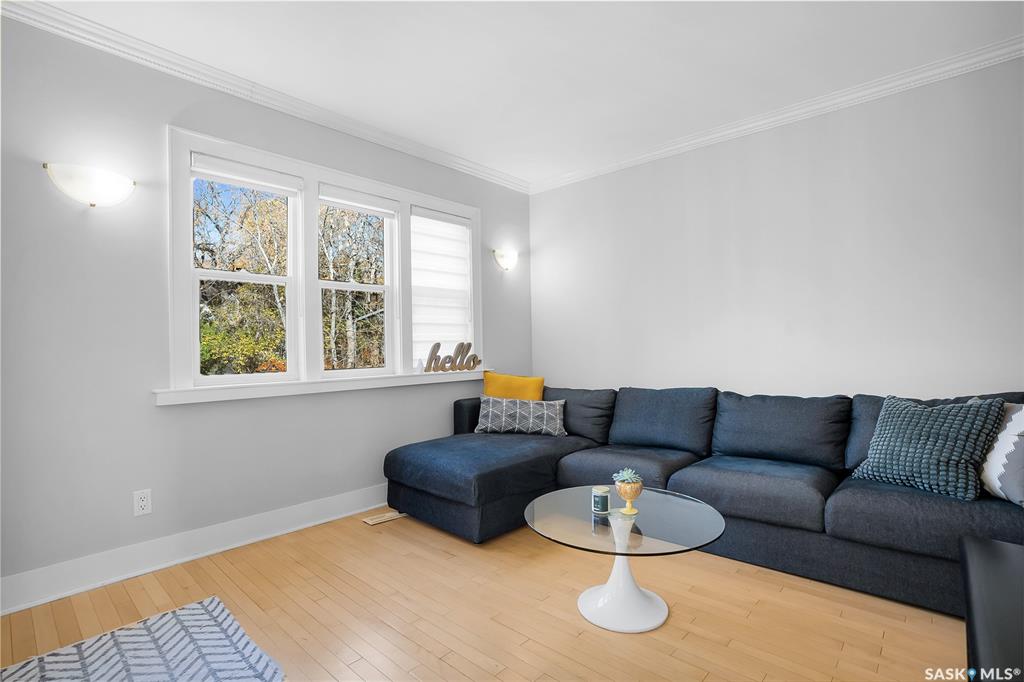 Third View of 519 Walmer Road, Caswell Hill, Saskatoon, Saskatchewan, S7L 0E1