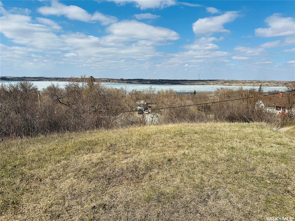 MLS® listing #SK021861 for sale located at 338 Green Avenue