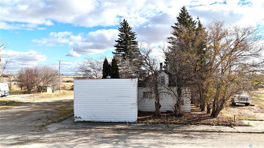 MLS® listing #SK021933 for sale located at 400 Central Avenue