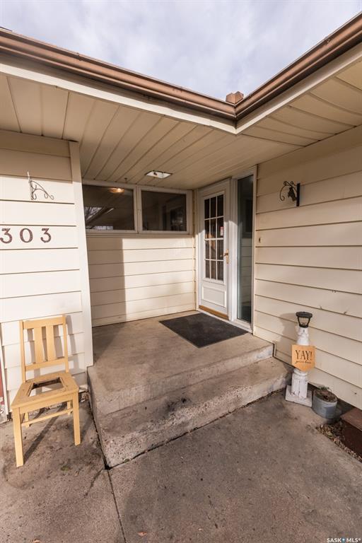 Third View of 303 Love Street, Luseland, Saskatchewan, S0L 2A0