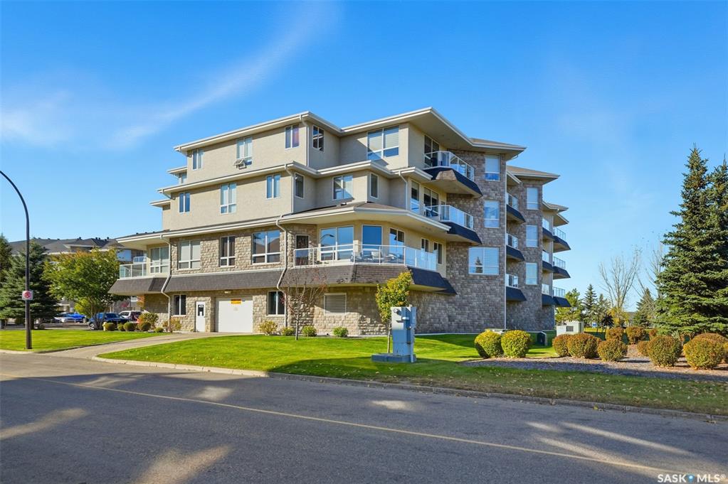 Second View of 405 Cartwright Street #402, The Willows, Saskatoon, Saskatchewan, S7T 0C8