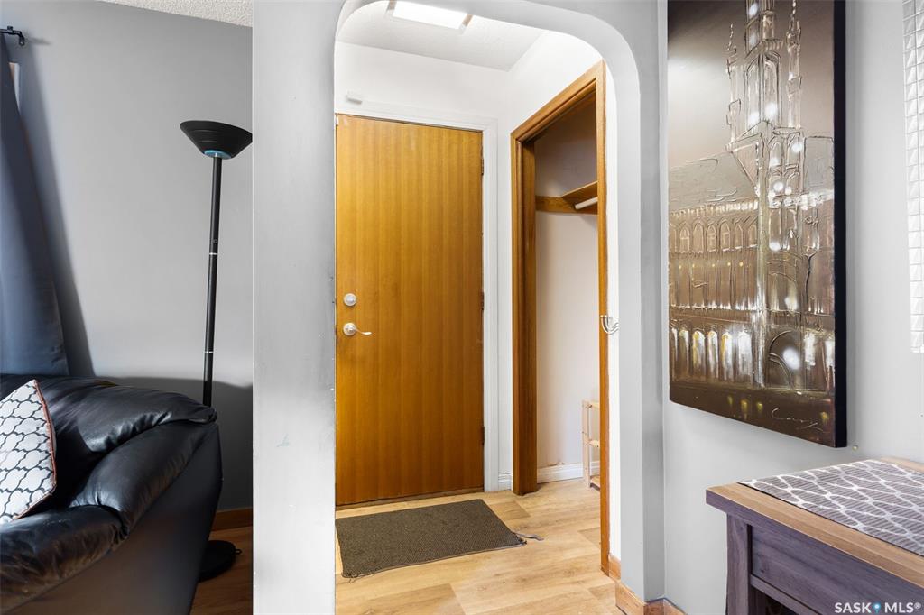 Third View of 2537 Edward Street, River Heights RG, Regina, Saskatchewan, S4S 0M9