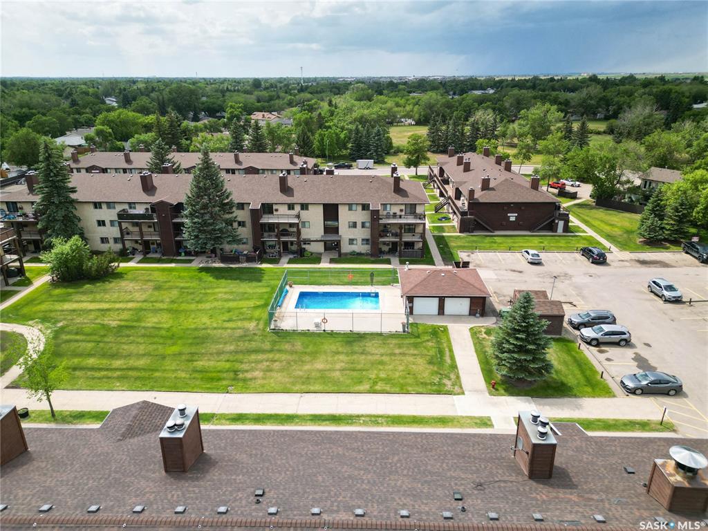 Fifth View of 51 Rodenbush Drive #303, Uplands, Regina, Saskatchewan, S4R 8C7