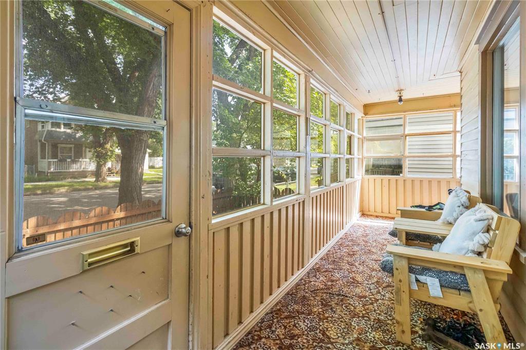 Third View of 615 G Avenue S, Riversdale, Saskatoon, Saskatchewan, S7M 1V8