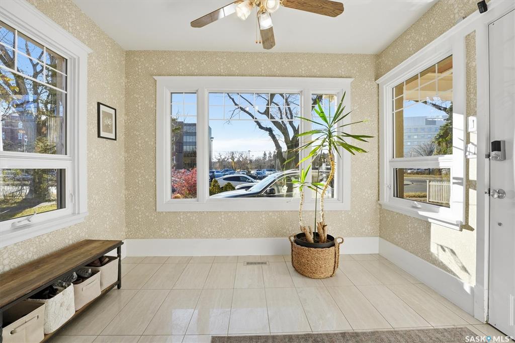 Third View of 702 Queen Street, City Park, Saskatoon, Saskatchewan, S7K 0M9