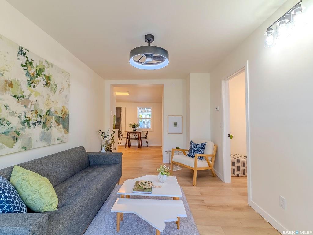 Fifth View of 1423 6th Avenue N, North Park, Saskatoon, Saskatchewan, S7H 0S4