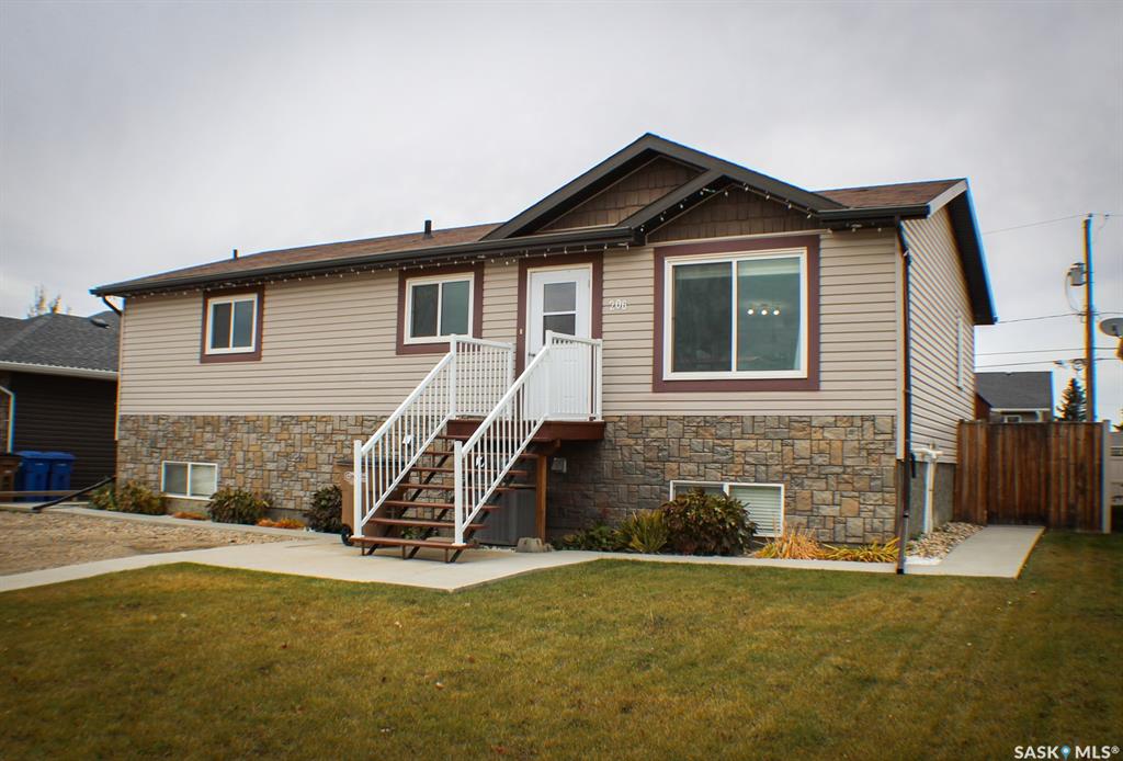 Second View of 206 Elizabeth Street, Melfort, Saskatchewan, S0E 1A0