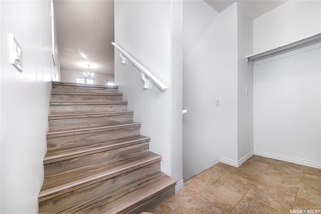 Fifth View of 239 Henick Crescent, Hampton Village, Saskatoon, Saskatchewan, S7R 0J9