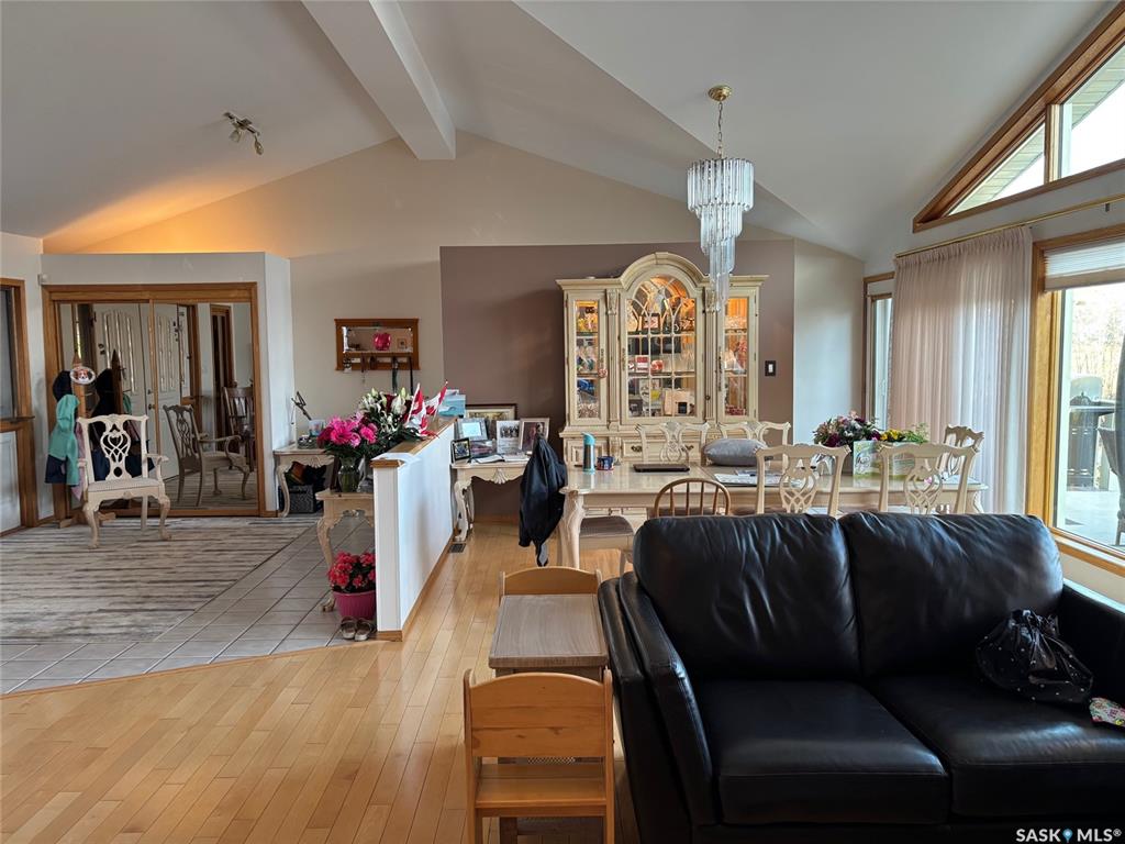 Fifth View of 110 Logan Crescent E, Yorkton, Saskatchewan, S3N 0V9