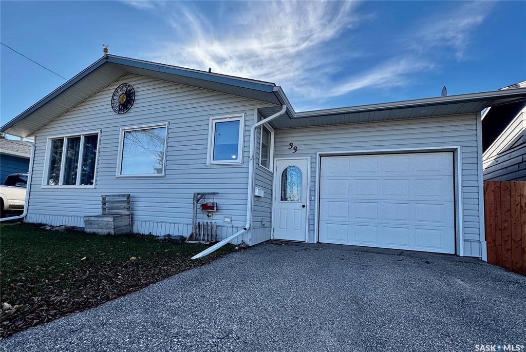 Second View of 33 3rd Avenue Nw, Preeceville, Saskatchewan, S0A 3B0