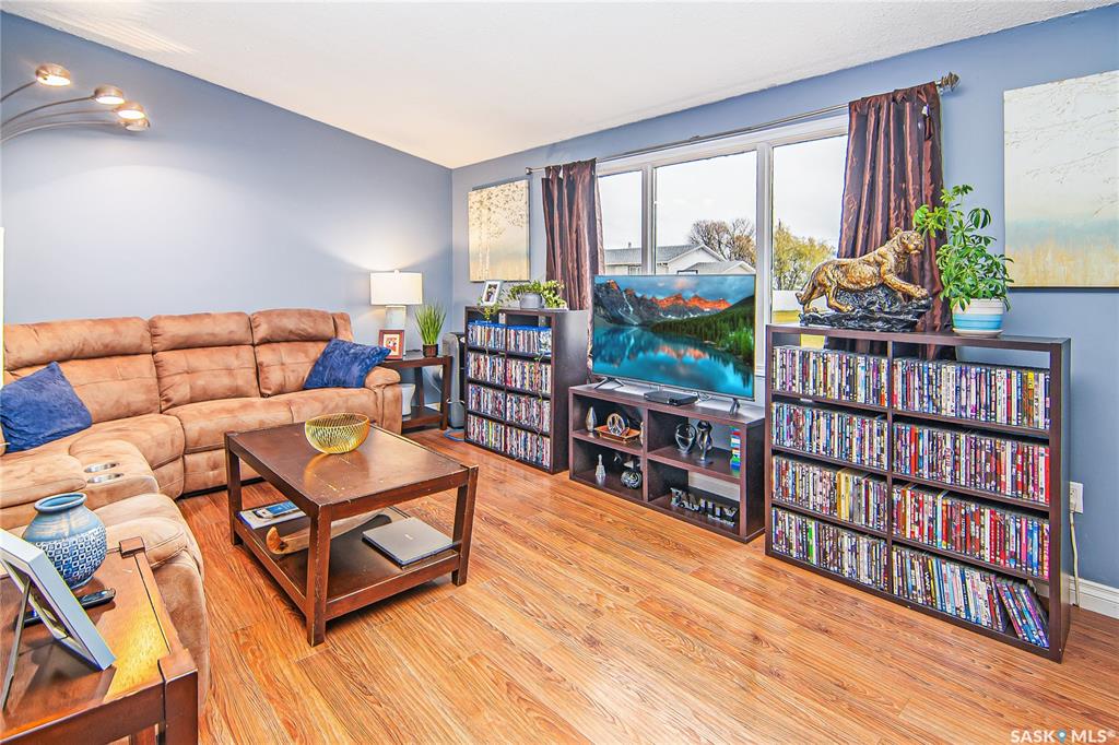 Fifth View of 120 Saskatchewan Crescent, Kinistino, Saskatchewan, S0J 1H0