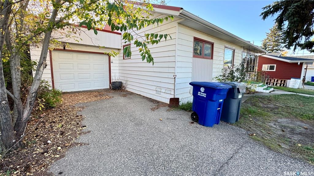 Second View of 115 1st Street, Davidson, Saskatchewan, S0G 1A0