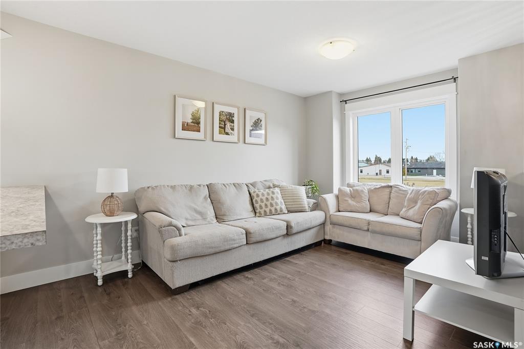 Fourth View of 3009 1st Avenue W, Waldheim, Saskatchewan, S0K 4R0