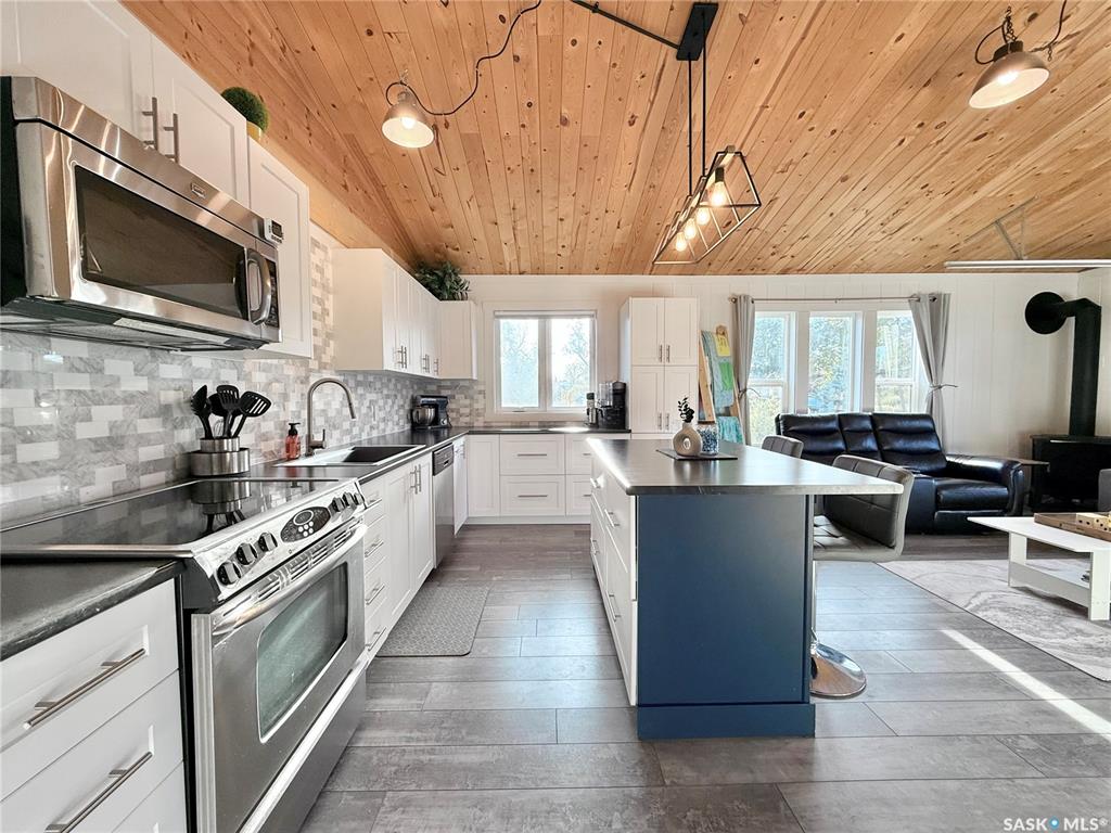 Fifth View of 209 2nd Street E, Milden, Saskatchewan, S0L 2L0