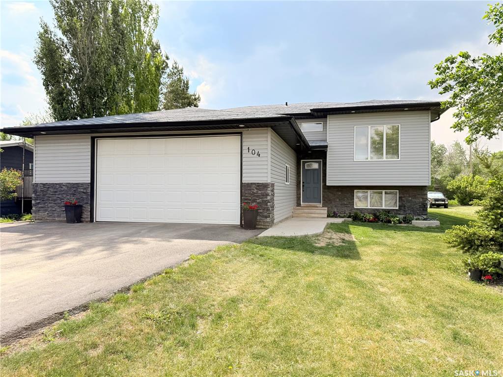 104 4th Street E, SK022302, Saskatchewan,