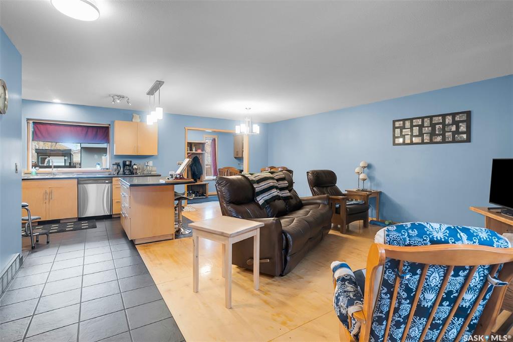 Third View of 711 Rutherford Lane, Sutherland, Saskatoon, Saskatchewan, S7N 4X8