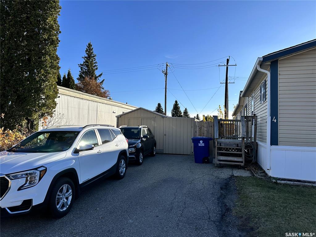 Second View of 1035 Boychuk Drive #4, East College Park, Saskatoon, Saskatchewan, S7H 5B2