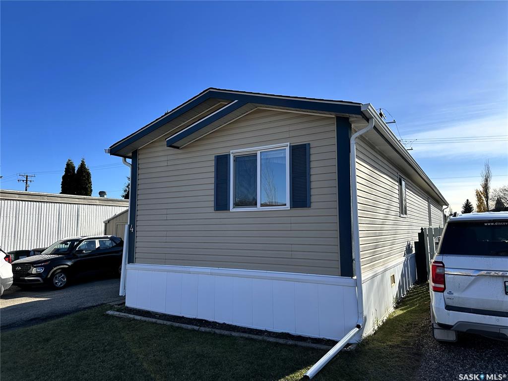 Fourth View of 1035 Boychuk Drive #4, East College Park, Saskatoon, Saskatchewan, S7H 5B2