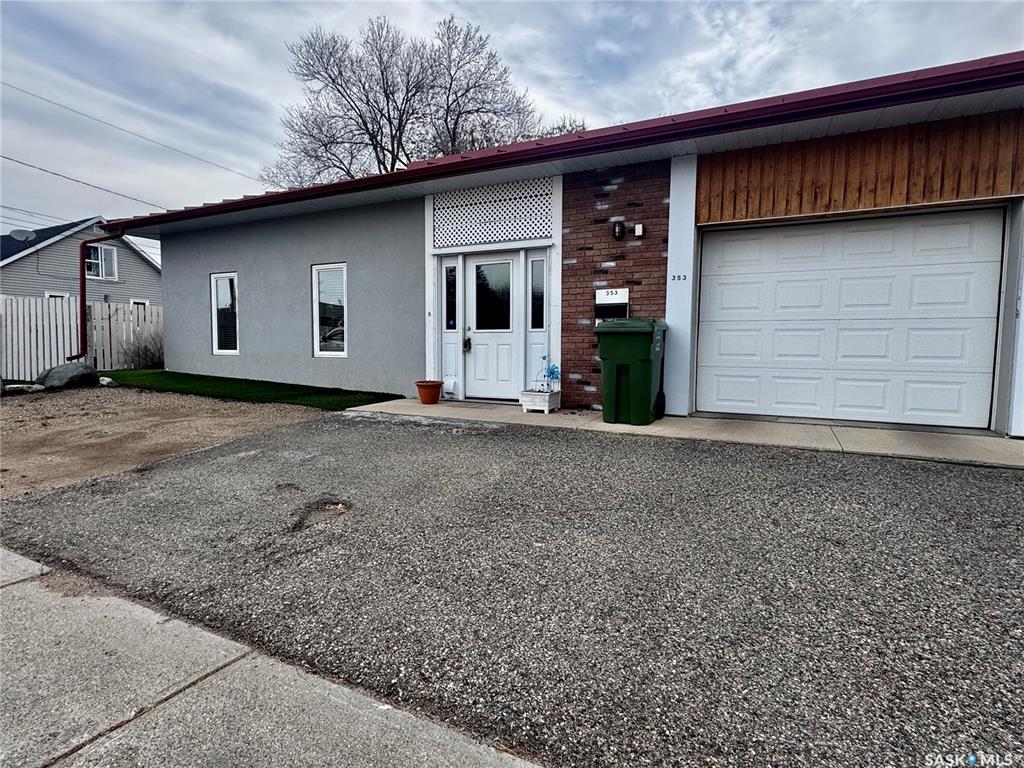 353 Maple Avenue, SK022373, Saskatchewan,