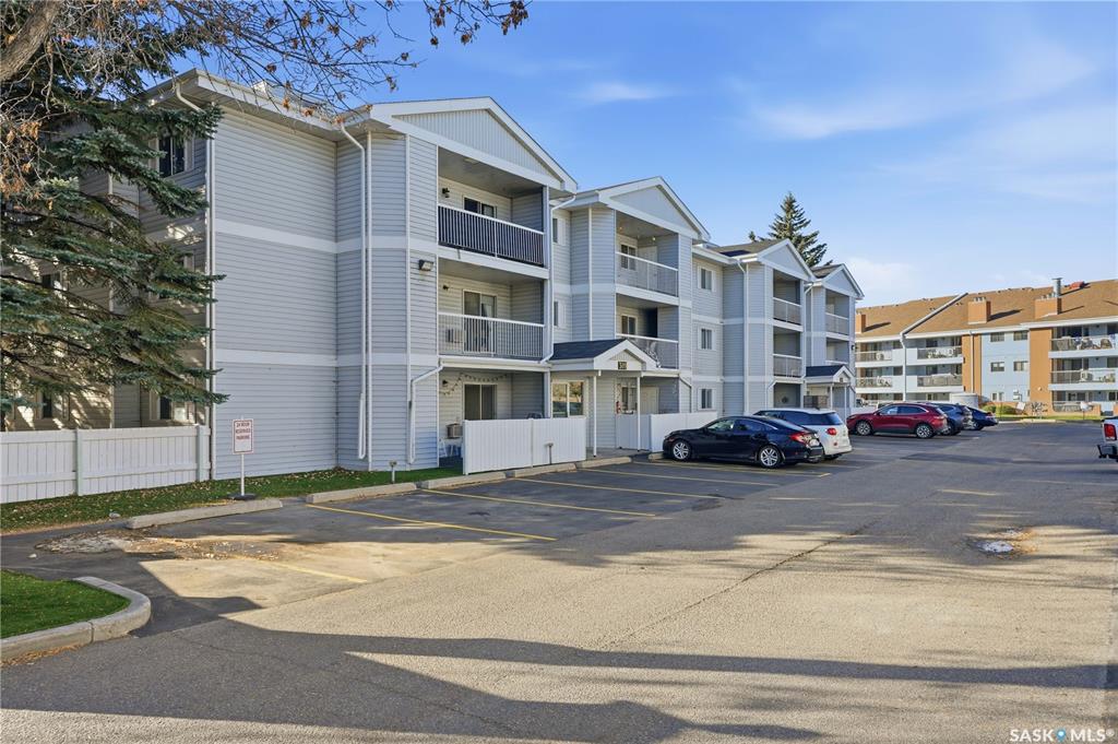 309 A Cree Crescent Sw #301, SK022375, Saskatchewan,