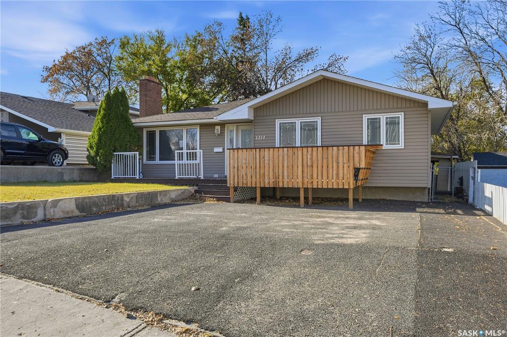1314 Henleaze Avenue, SK022383, Saskatchewan,