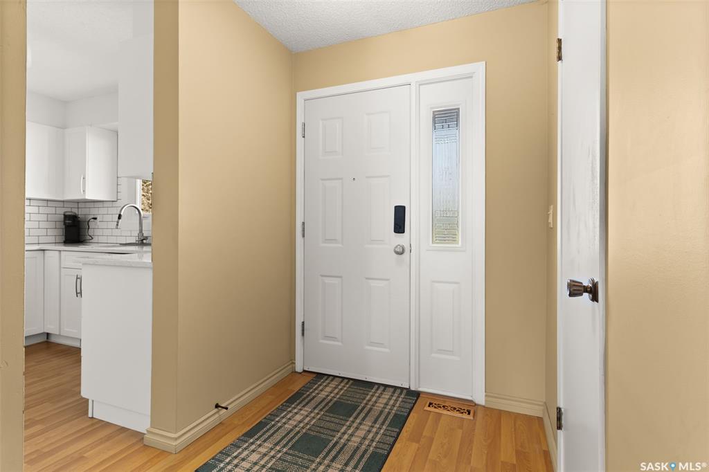 Fourth View of 142 Plainsview Drive, Albert Park, Regina, Saskatchewan, S4S 6L2