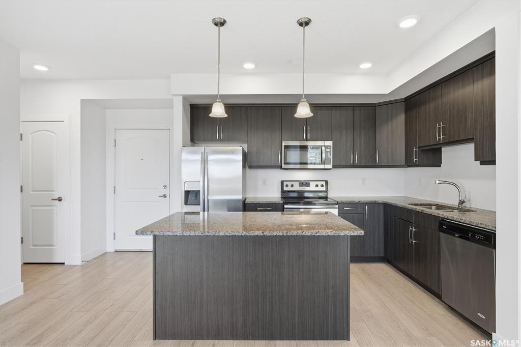 Third View of 770 Childers Crescent #108, Kensington, Saskatoon, Saskatchewan, S7L 6W1