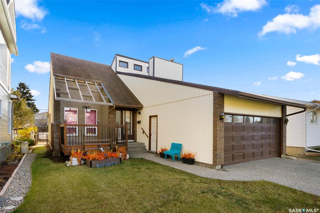 Second View of 55 Duncan Crescent, Dieppe Place, Regina, Saskatchewan, S4T 6L4