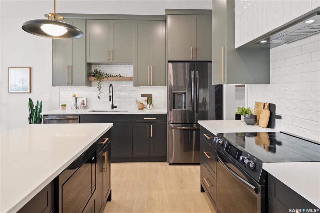 Second View of 445 Traeger Close, Brighton, Saskatoon, Saskatchewan, S7V 1Z5