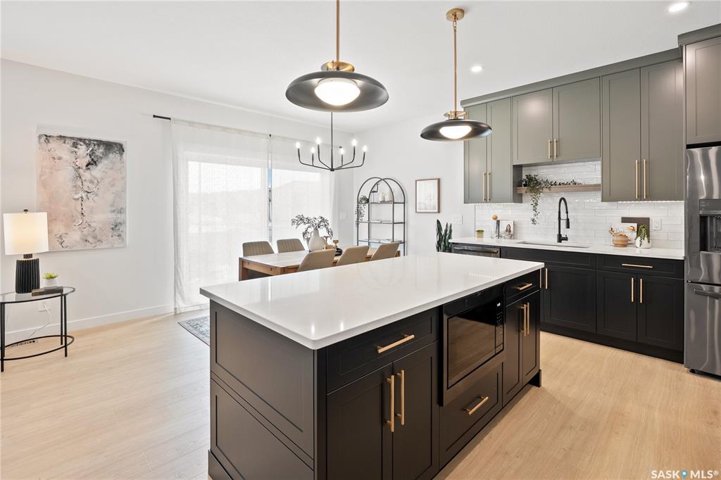 Third View of 445 Traeger Close, Brighton, Saskatoon, Saskatchewan, S7V 1Z5