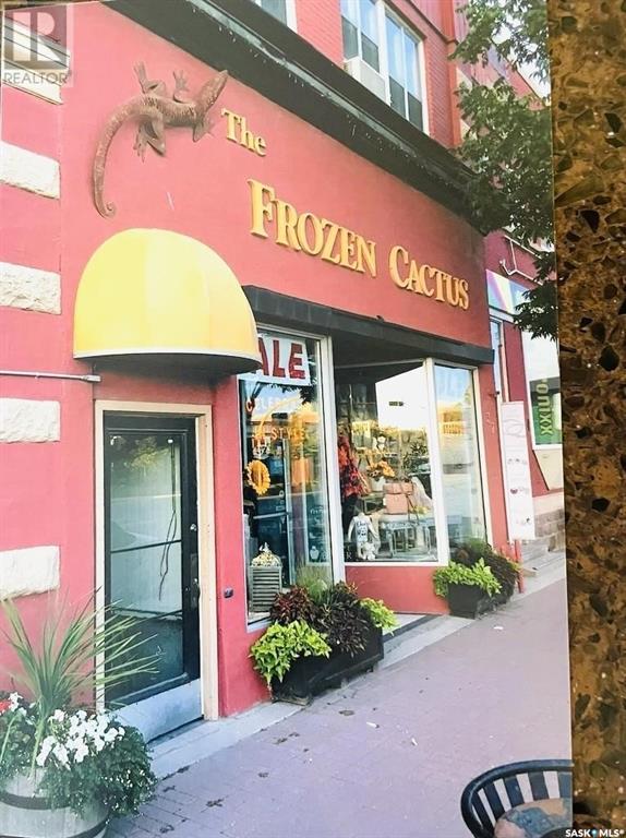 37 Broadway Street E, SK022504, Saskatchewan,