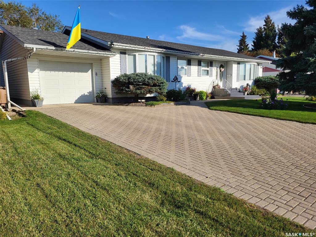 42 7th Street Ne, SK022530, Saskatchewan,