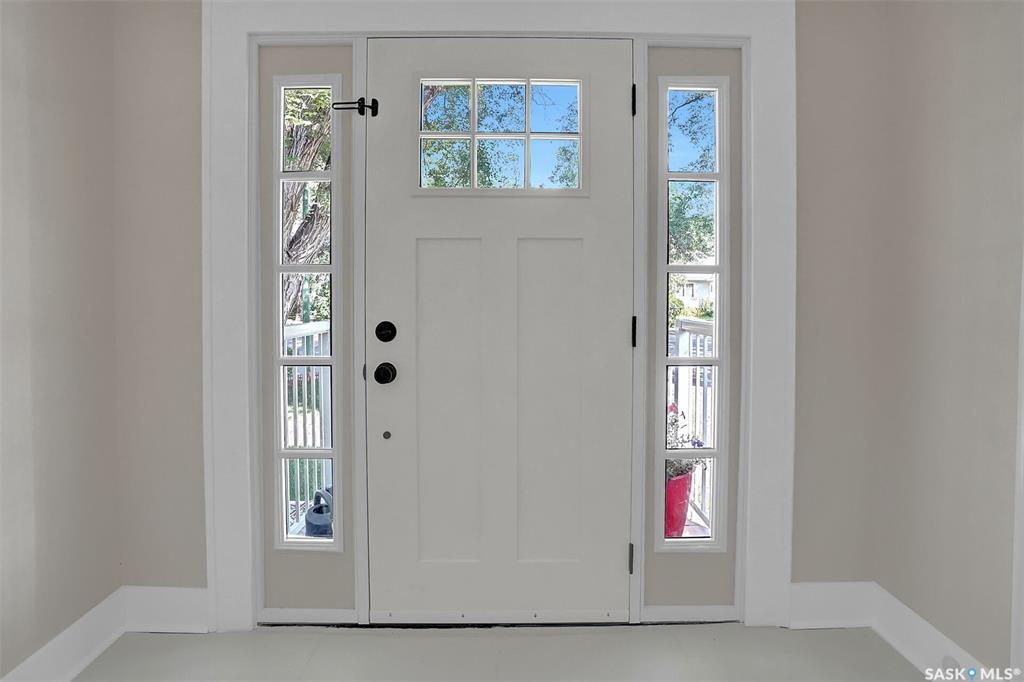 Fourth View of 2721 Hill Avenue, Lakeview RG, Regina, Saskatchewan, S4S 0V5